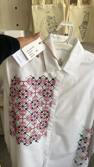 Ramz white shirt pomegranate flowers gazza M